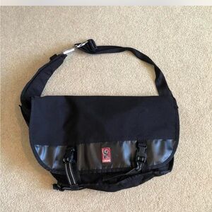 Chrome messenger bag